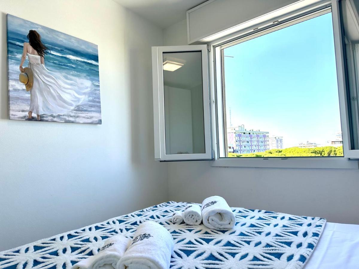 Beach Front Apartment Sabbiadoro Lignano Sabbiadoro Buitenkant foto