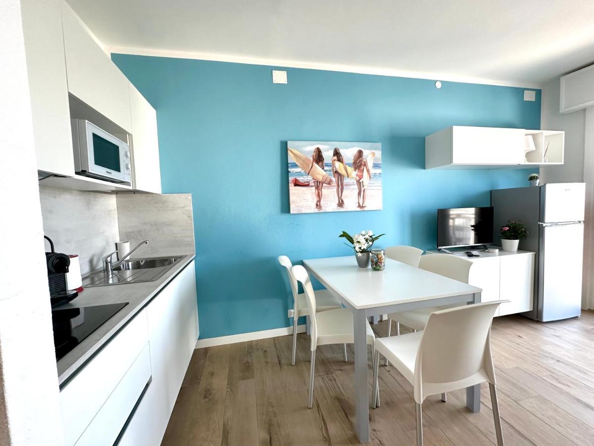 Beach Front Apartment Sabbiadoro Lignano Sabbiadoro Buitenkant foto